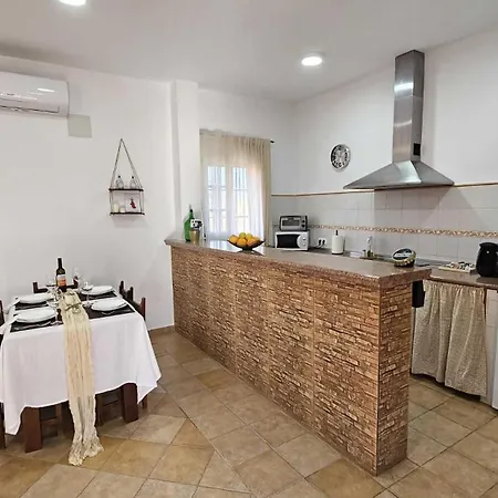 Limones Holiday home *